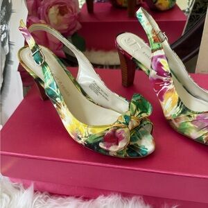 Etienne Aigner Darla Floral Print Sling Back Heel